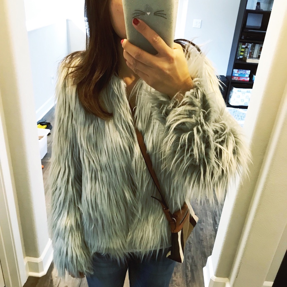 Women's Faux Fur Jacket - Gray